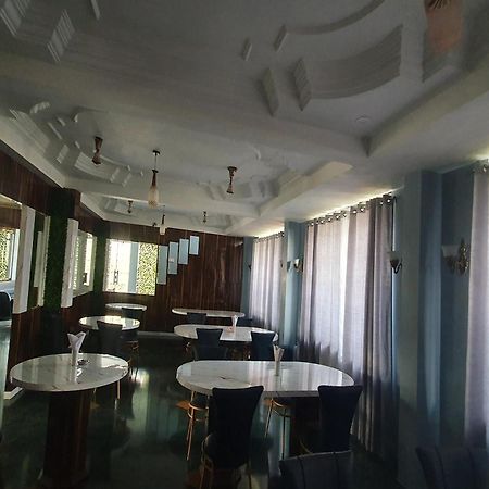 Oyo Hotel Rajshree Akolia Exterior foto